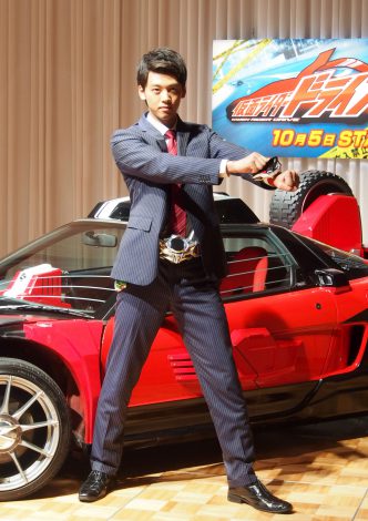 画像 写真 片岡鶴太郎 仮面ライダーに 変身したい ファン層拡大願う 7枚目 Oricon News