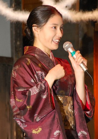 土屋太鳳の画像 写真 吉高由里子 愛おしい毎日でした 花子とアン 撮了で泣き笑い 178枚目 Oricon News