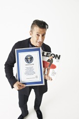 MlXEL^ɔF肳ꂽpcFb^EW[@iCj2014 Guinness World Records Limited 
