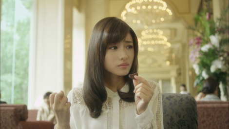 画像 写真 動画 石原さとみ チョコに髪かき乱すリアクション 7枚目 Oricon News