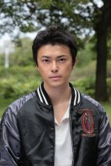 ���n���A1���~�̓��I�����ɖ|�낤�����j��M���`�h���}�w�f�G�ȑITAXI�x 