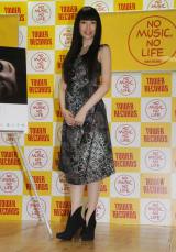 �{���̈ߑ����f�G�ł����A�I�o�͏��Ȃ߁@�iC�jORICON NewS inc. 