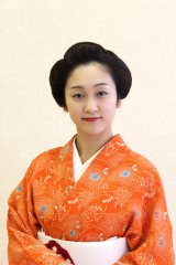 �����E�ԍ��28�N�Ԃ�g���ʁh�a���@��w���ނ��|�Җڎw�������炳�� 