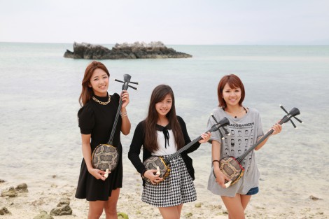 画像 写真 E Girls 感性 を磨く沖縄ロケ Youtubeで配信 1枚目 Oricon News