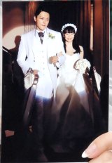 挙式時の写真も公開=結婚会見を行った歩りえこ (C)ORICON NewS inc. 