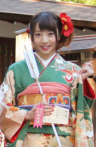 画像 写真 乃木坂46 自称 花の94年組 が乃木神社で成人式 能年玲奈さんの次は能條愛未だ と 能かぶり でアピール 10枚目 Oricon News