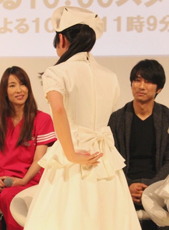 画像 写真 花子とアン の高梨臨 まっしろナース服で登場 ドラマ まっしろ 制作発表会見 7枚目 Oricon News