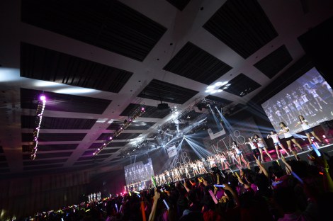 AKB48&JKT48ChlVAEWJ^Ŗ3NԂɍRT[gJ (C)AKS/(C)JKT48 Project 