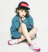 ���ڃ��f���E�ʏ�e�B�i�A������q�́g��C�h�A���o�T�_�[�� 