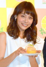 �����ыG�u�������w����Ȃ��v �V���ȏo��Ɋ��� 