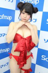 93�Z���`H�J�b�v�E�������q�A8�L�����ʂ������B�u�����߂���D���ŐH�ׂ������Ⴂ�܂����v 