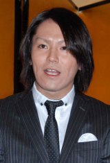 �{��o�g�E���p�F�A�����ւ̐����V���Ɂu�����ł��͂Ɂc�v 