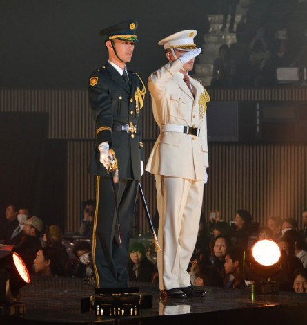 画像 写真 陸 海 航空自衛官が史上初ランウェイに登場 3枚目 Oricon News