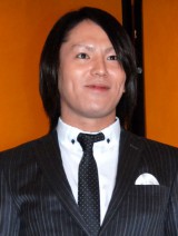 �uhide�v�Ăю̂Ĕᔻ�Ɏ�씽���u���邹�[�ȁv 