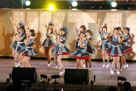 HKT48、沖縄で新曲「12秒」初披露 指原は総選挙出馬宣言せず