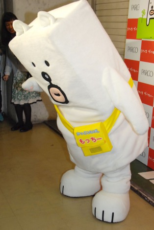 画像 写真 田辺誠一が考案 かっこいい犬 もっちーイベント初登場 肉球ぼぼぼぼーん 2枚目 Oricon News