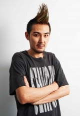 ���c�����A�����ŏ����q�J���� �����ł̓w�b�h�o���L���O�� 