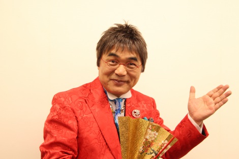 「中古」綾小路きみまろ笑撃ライブ！ＣＤと ビートたけし対談 中古」綾小路きみまろ笑撃ライブ！CDと ビートたけし対談