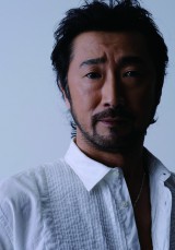 大塚明夫 忍たま 山田先生役に 亡き父 周夫さんから引き継ぐ Oricon News