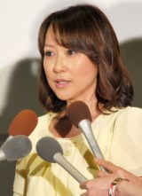 ���₩����A���ۏ�����錾�@���v�E�z��q�a�Ƃ́u�����F�v 