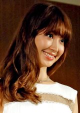 AKB���I�����[�J�n�c�����͂�͓���2�l������x�� �����[�̍s����? 