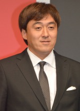 �������L�A42�΂ŃA�C�h���u����ǂ��v �����̑̌^�ɂ����s 