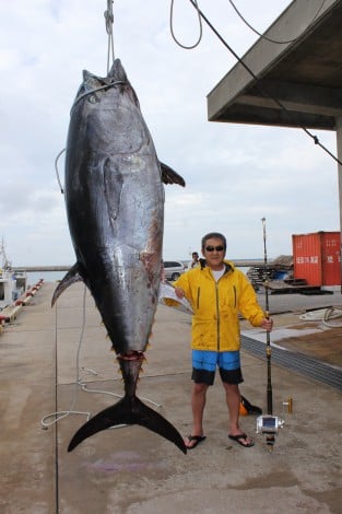 松方弘樹 361キロの巨大マグロ釣る 6時間半の格闘 Oricon News
