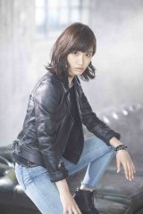 �u�����I�������v�o�g�ԉ��Ȃ݁A8�E12�̎�f�r���[�@�S�����Ђ낪�y�Ȓ� 