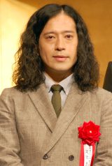 �w�Ήԁx�S���f�ځw���Y�t�H�x3���@�d�q�ł��ߋ��ō��L�^ 