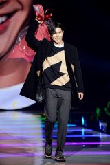 �y�_�R��2015AW�z��g���O�Y�t�n�ŕ� �ߋ��ō�1��3425�l���� 