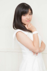 �A�C�h���O���[�v�̔�����͏W�c����g�h�ցH�@�A�C�h�������̒��Ō���� 