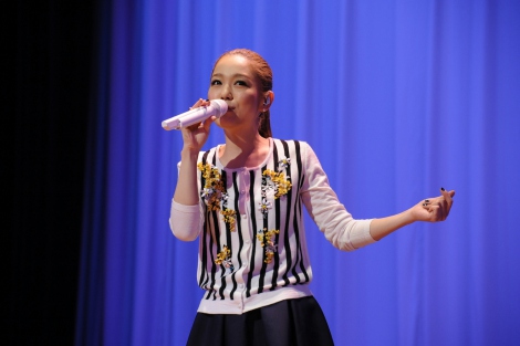 映画『ヒロイン失格』イベント　主題歌を歌唱する西野カナ　／（c）2015 映画『ヒロイン失格』制作委員会 （c）幸田もも子／集英社 