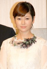 �^�؂悤�q�A���o�D�̕v�Ɨ��� �����e������ 