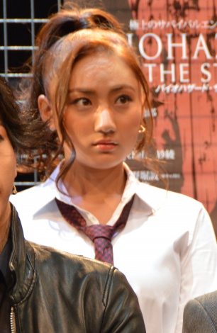紗綾の画像 写真 千葉真一 離婚騒動後初の公の場 笑顔でけん制 馬鹿な質問しないでよ 1枚目 Oricon News