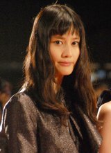 『第28回東京国際映画祭』のレッドカーペットに登場した橋本愛 (C)ORICON NewS inc. 