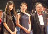 『第28回東京国際映画祭』のレッドカーペットに登場した(左から)橋本愛、竹内結子、中村義洋 (C)ORICON NewS inc. 