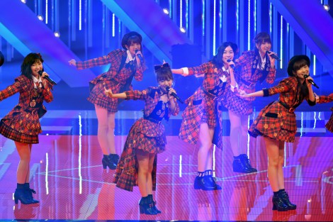 画像 写真 Akb48 たかみなセンター2曲披露 視聴者生投票結果は ヘビロテ に 5枚目 Oricon News