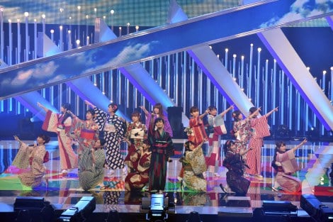 画像 写真 Akb48 たかみなセンター2曲披露 視聴者生投票結果は ヘビロテ に 7枚目 Oricon News