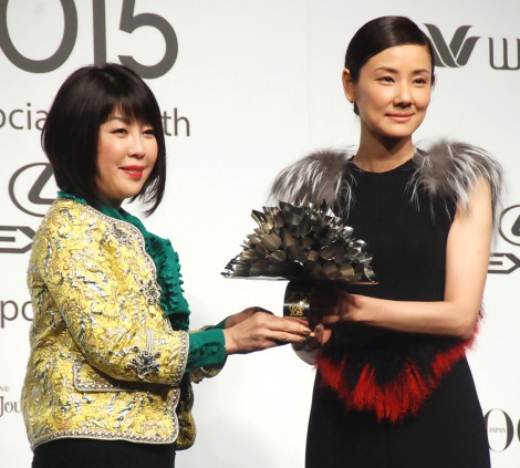 wVOGUE JAPAN Women of the Year 2015x܎ɏoȂgcr(E) (C)ORICON NewS inc. 