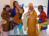 オリコンに来社した（左から）酒井藍、松浦真也、すっちー、吉田裕 （C）ORICON NewS inc. 