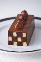 ���N�����������@�L�n�`�̐l�C�P�[�L�w�{�i�l�x 