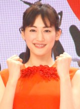 �y�g���z�g�g��4�N�Ԃ�D�� �����͂邩���܁u�����[���B�т�����v 