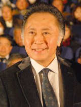 �k��H�Ӗ�A�q������́g�e�̈Ќ��h�Łu�厖�ɂ��ꂽ�v 