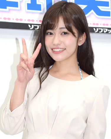 大澤玲美 ウェディングドレス風水着にご満悦 花嫁気分味わえた Oricon News