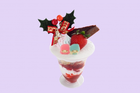 キキ&ララのクリスマスパフェ（販売価格：700円）　（ｃ）2015 SANRIO CO., LTD. 