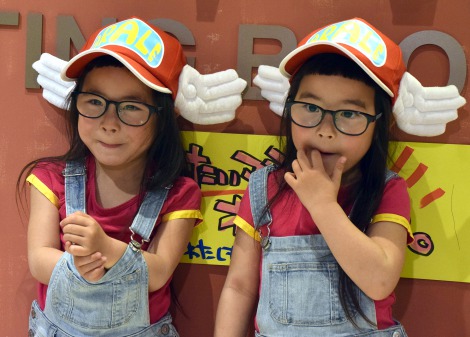 インスタで話題の4歳双子りんか あんな 初イベントで キーン Oricon News