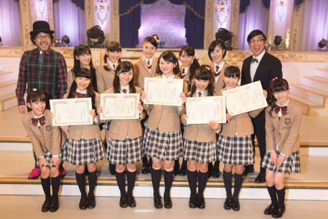 さくら学院 中3磯野 大賀 白井が卒業 スーパーレディーを目指して頑張る Oricon News