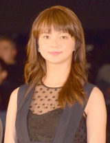 �������؎q�A�������ɋ�΁u���Č������炢����ł���?�v 