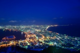 春ドライブにおすすめ！　夜景の美しさが有名な「函館山」 