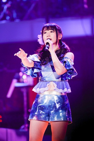 画像 写真 熱烈虎党 水樹奈々 9 22甲子園ライブ決定で感涙 2枚目 Oricon News